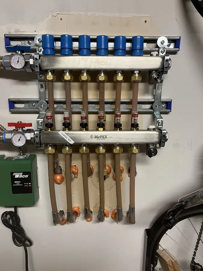 Plumber performing Leak Detection at a residential property in Angleton