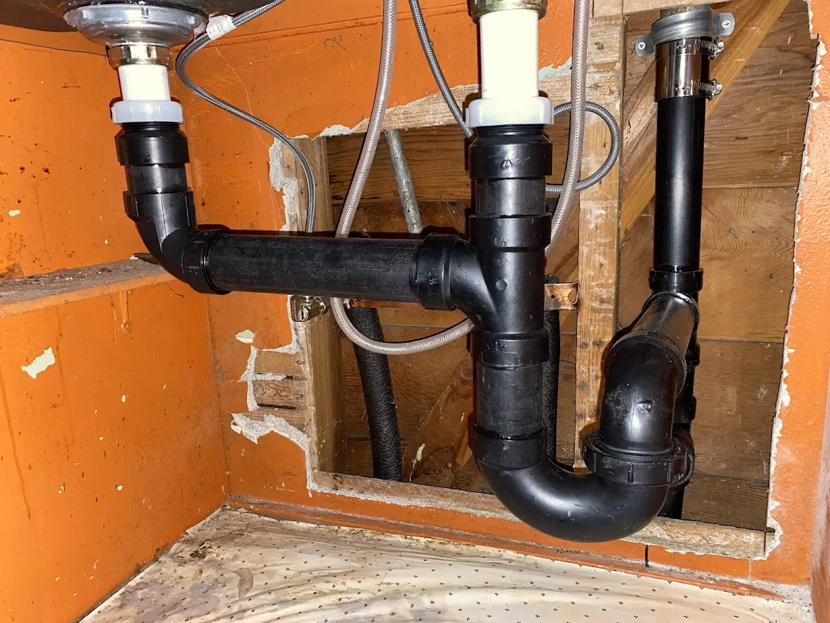 Professional Pipe Bursting equipment and tools on the job in Angleton